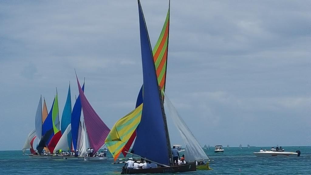 Chez Johnny - Blue Bay Hotel Luaran gambar